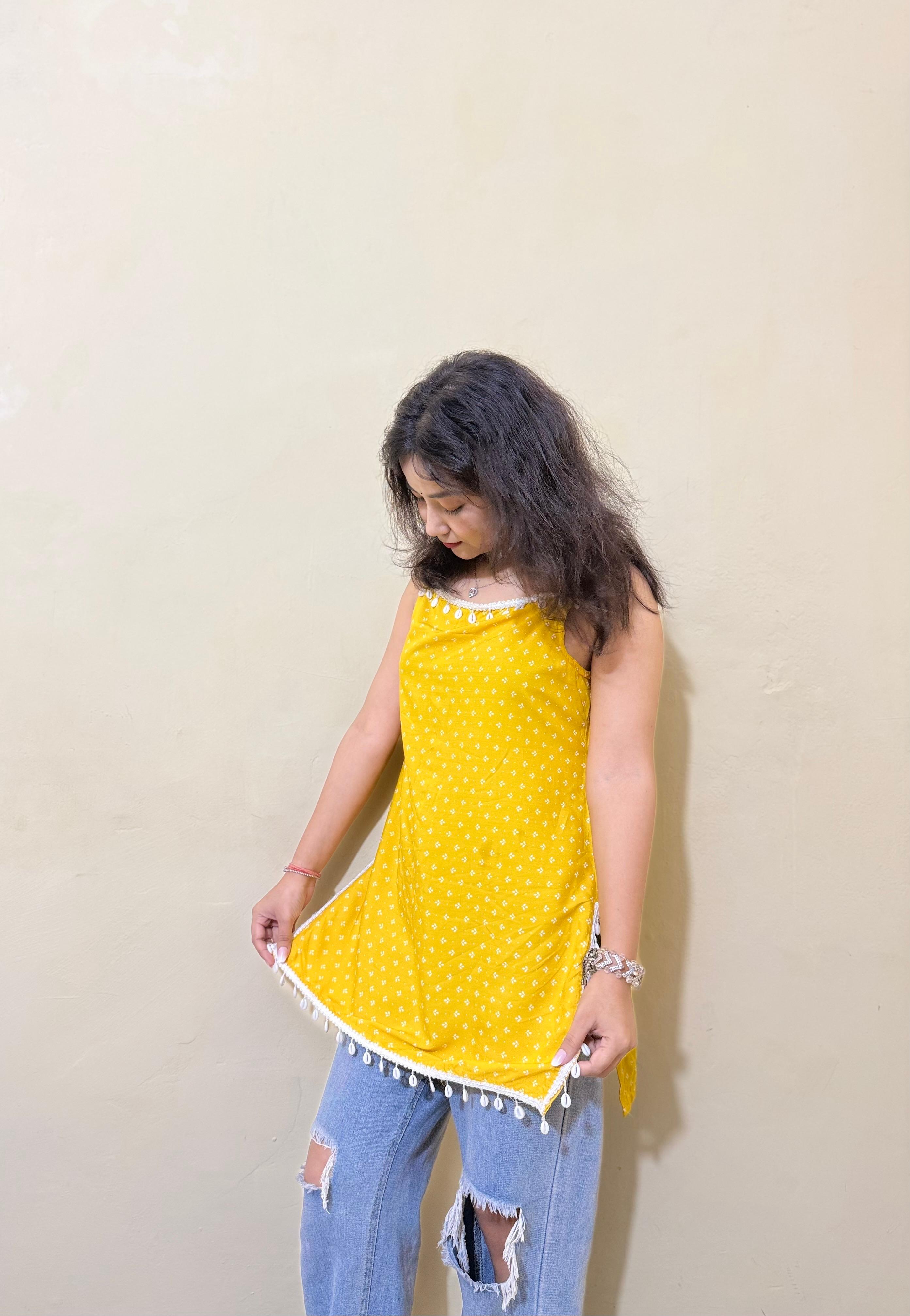 Kanak - Sleeveless Printed Kurti